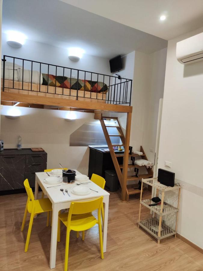 La Casa Di Bibi Appartement Genua Buitenkant foto